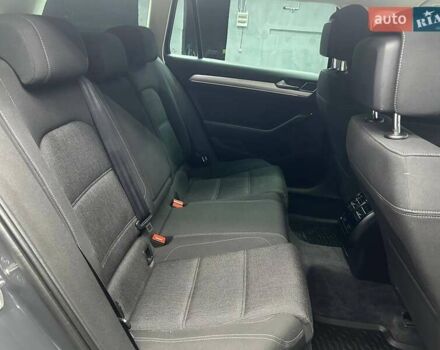 Черный Фольксваген Пассат, объемом двигателя 2 л и пробегом 239 тыс. км за 15300 $, фото 16 на Automoto.ua