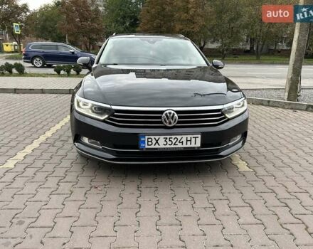 Черный Фольксваген Пассат, объемом двигателя 1.97 л и пробегом 209 тыс. км за 17700 $, фото 2 на Automoto.ua