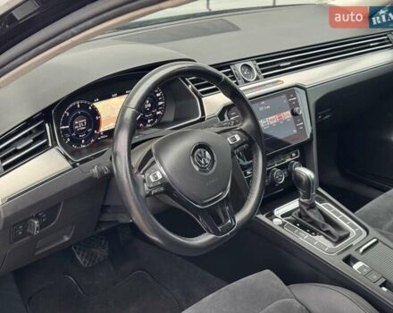 Черный Фольксваген Пассат, объемом двигателя 2 л и пробегом 234 тыс. км за 16900 $, фото 4 на Automoto.ua