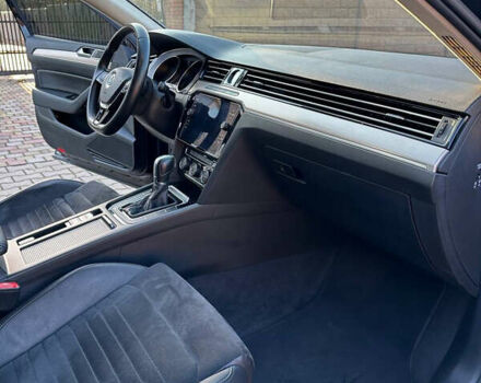 Черный Фольксваген Пассат, объемом двигателя 2 л и пробегом 190 тыс. км за 17200 $, фото 19 на Automoto.ua