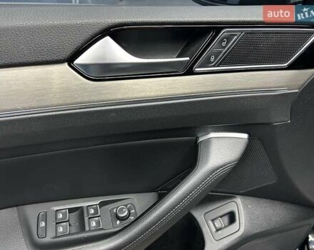 Чорний Фольксваген Пассат, об'ємом двигуна 1.97 л та пробігом 220 тис. км за 17800 $, фото 20 на Automoto.ua