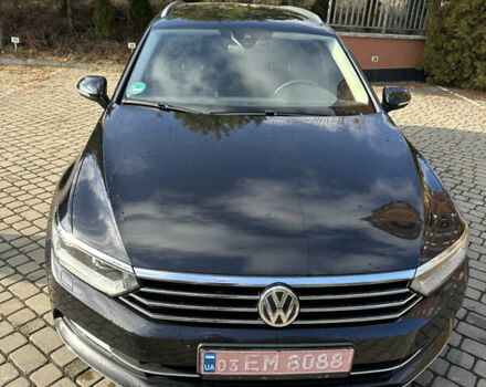 Черный Фольксваген Пассат, объемом двигателя 2 л и пробегом 190 тыс. км за 17200 $, фото 5 на Automoto.ua