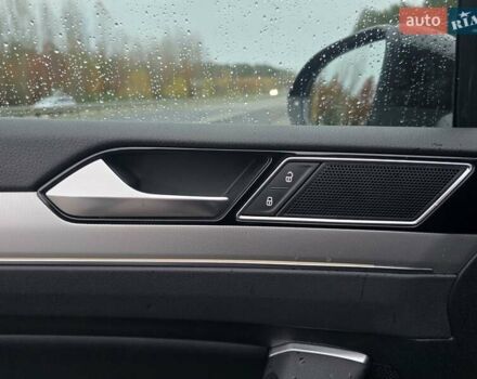 Фольксваген Пассат 2018 у Ковель на Automoto.ua Чорний Фольксваген Пассат, об'ємом двигуна 2 л та пробігом 234 тис. км за 18599 $, фото 29 на Automoto.ua