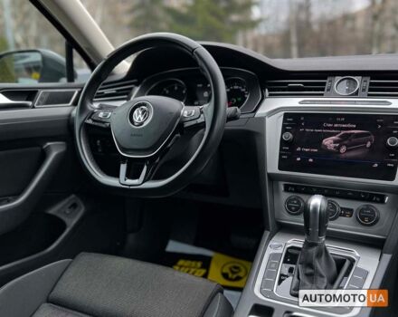 Чорний Фольксваген Пассат, об'ємом двигуна 2 л та пробігом 224 тис. км за 15990 $, фото 21 на Automoto.ua