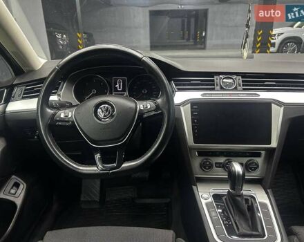 Черный Фольксваген Пассат, объемом двигателя 2 л и пробегом 239 тыс. км за 15300 $, фото 7 на Automoto.ua