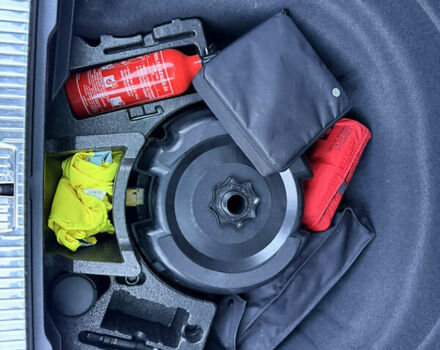 Черный Фольксваген Пассат, объемом двигателя 1.97 л и пробегом 249 тыс. км за 18500 $, фото 20 на Automoto.ua