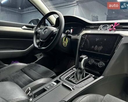 Чорний Фольксваген Пассат, об'ємом двигуна 1.97 л та пробігом 220 тис. км за 17800 $, фото 7 на Automoto.ua