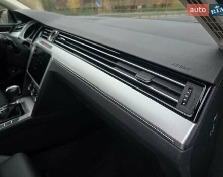 Фольксваген Пассат 2018 у Ковель на Automoto.ua Чорний Фольксваген Пассат, об'ємом двигуна 2 л та пробігом 234 тис. км за 18599 $, фото 57 на Automoto.ua