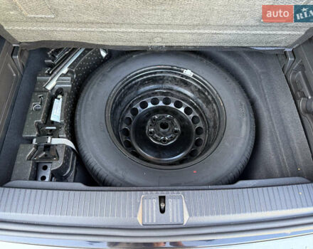 Черный Фольксваген Пассат, объемом двигателя 1.97 л и пробегом 223 тыс. км за 17100 $, фото 12 на Automoto.ua