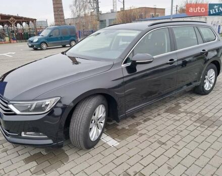 Черный Фольксваген Пассат, объемом двигателя 1.97 л и пробегом 250 тыс. км за 17299 $, фото 1 на Automoto.ua