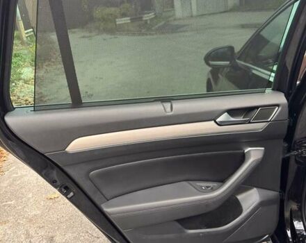 Чорний Фольксваген Пассат, об'ємом двигуна 1.97 л та пробігом 232 тис. км за 18500 $, фото 4 на Automoto.ua