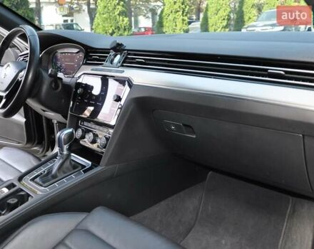 Черный Фольксваген Пассат, объемом двигателя 1.4 л и пробегом 190 тыс. км за 20700 $, фото 24 на Automoto.ua