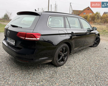 Черный Фольксваген Пассат, объемом двигателя 1.6 л и пробегом 253 тыс. км за 16259 $, фото 2 на Automoto.ua