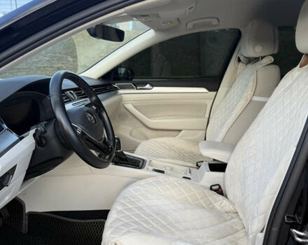 Черный Фольксваген Пассат, объемом двигателя 1.97 л и пробегом 223 тыс. км за 17100 $, фото 14 на Automoto.ua