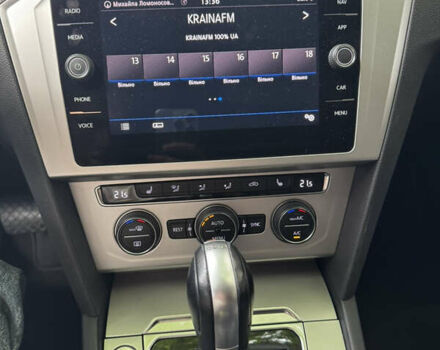 Чорний Фольксваген Пассат, об'ємом двигуна 1.6 л та пробігом 232 тис. км за 20500 $, фото 8 на Automoto.ua