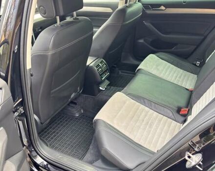 Чорний Фольксваген Пассат, об'ємом двигуна 1.97 л та пробігом 232 тис. км за 18500 $, фото 24 на Automoto.ua