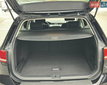 Фольксваген Пассат 2018 в Дубно на Automoto.ua Черный Фольксваген Пассат, объемом двигателя 2 л и пробегом 250 тыс. км за 16950 $, фото 30 на Automoto.ua