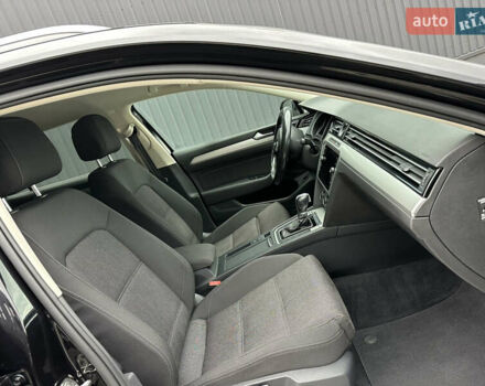 Фольксваген Пассат 2018 в Дубно на Automoto.ua Черный Фольксваген Пассат, объемом двигателя 2 л и пробегом 250 тыс. км за 16950 $, фото 43 на Automoto.ua