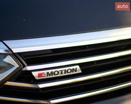 Чорний Фольксваген Пассат, об'ємом двигуна 2 л та пробігом 244 тис. км за 18500 $, фото 12 на Automoto.ua