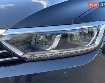 Черный Фольксваген Пассат, объемом двигателя 2 л и пробегом 252 тыс. км за 17800 $, фото 10 на Automoto.ua