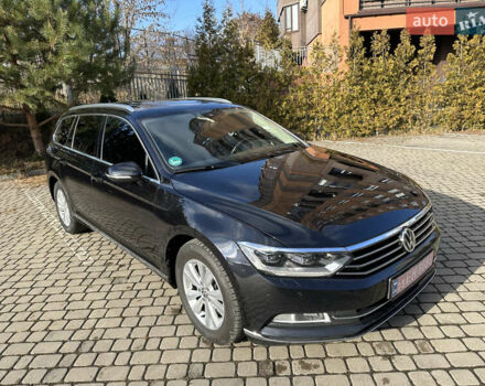 Черный Фольксваген Пассат, объемом двигателя 2 л и пробегом 190 тыс. км за 17200 $, фото 6 на Automoto.ua
