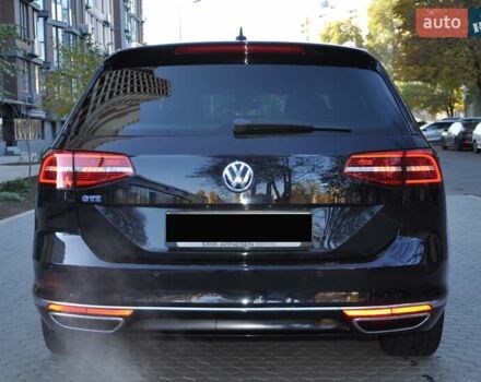 Черный Фольксваген Пассат, объемом двигателя 1.4 л и пробегом 190 тыс. км за 20700 $, фото 4 на Automoto.ua