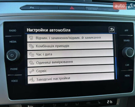 Черный Фольксваген Пассат, объемом двигателя 1.97 л и пробегом 236 тыс. км за 16500 $, фото 38 на Automoto.ua