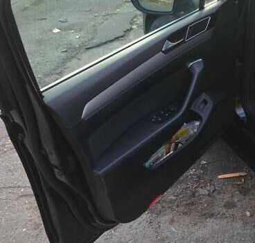 Черный Фольксваген Пассат, объемом двигателя 1.97 л и пробегом 200 тыс. км за 21700 $, фото 15 на Automoto.ua