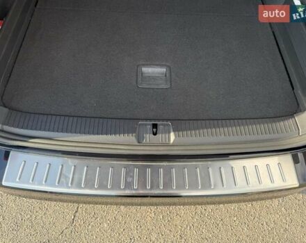 Черный Фольксваген Пассат, объемом двигателя 1.97 л и пробегом 223 тыс. км за 17100 $, фото 11 на Automoto.ua