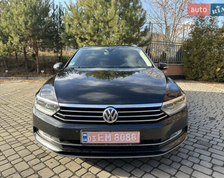 Черный Фольксваген Пассат, объемом двигателя 2 л и пробегом 190 тыс. км за 17200 $, фото 1 на Automoto.ua