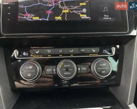 Черный Фольксваген Пассат, объемом двигателя 2 л и пробегом 228 тыс. км за 21500 $, фото 14 на Automoto.ua