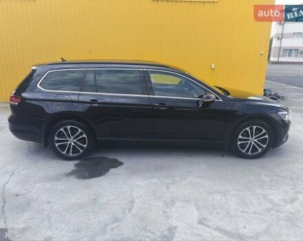 Черный Фольксваген Пассат, объемом двигателя 1.97 л и пробегом 168 тыс. км за 21299 $, фото 1 на Automoto.ua