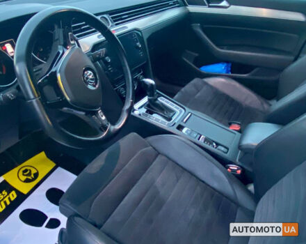 Чорний Фольксваген Пассат, об'ємом двигуна 2 л та пробігом 235 тис. км за 18600 $, фото 10 на Automoto.ua