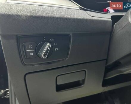 Чорний Фольксваген Пассат, об'ємом двигуна 1.97 л та пробігом 220 тис. км за 17800 $, фото 21 на Automoto.ua