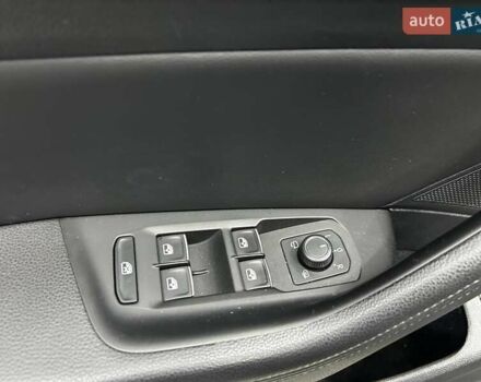 Чорний Фольксваген Пассат, об'ємом двигуна 1.97 л та пробігом 220 тис. км за 17800 $, фото 27 на Automoto.ua