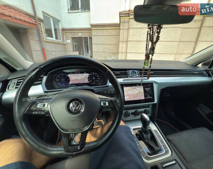 Черный Фольксваген Пассат, объемом двигателя 1.97 л и пробегом 277 тыс. км за 14800 $, фото 15 на Automoto.ua