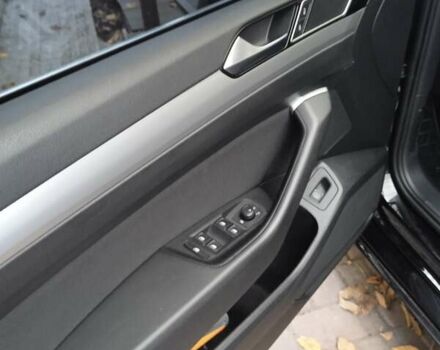 Черный Фольксваген Пассат, объемом двигателя 1.97 л и пробегом 289 тыс. км за 16500 $, фото 8 на Automoto.ua