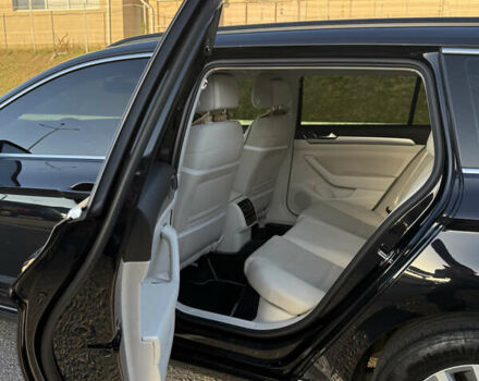 Черный Фольксваген Пассат, объемом двигателя 1.97 л и пробегом 223 тыс. км за 17100 $, фото 40 на Automoto.ua