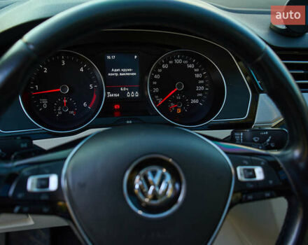 Чорний Фольксваген Пассат, об'ємом двигуна 2 л та пробігом 244 тис. км за 18500 $, фото 32 на Automoto.ua