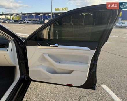 Черный Фольксваген Пассат, объемом двигателя 1.97 л и пробегом 223 тыс. км за 17100 $, фото 29 на Automoto.ua