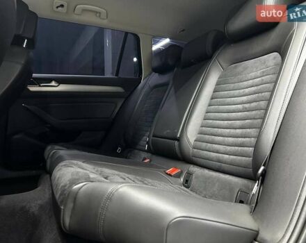 Чорний Фольксваген Пассат, об'ємом двигуна 1.97 л та пробігом 220 тис. км за 17800 $, фото 18 на Automoto.ua