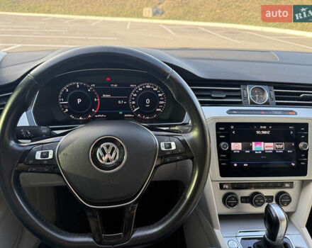 Черный Фольксваген Пассат, объемом двигателя 1.97 л и пробегом 223 тыс. км за 17100 $, фото 21 на Automoto.ua