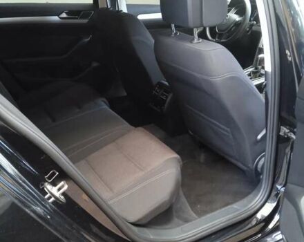 Черный Фольксваген Пассат, объемом двигателя 1.97 л и пробегом 289 тыс. км за 16500 $, фото 15 на Automoto.ua