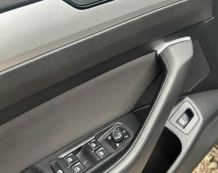 Черный Фольксваген Пассат, объемом двигателя 1.97 л и пробегом 206 тыс. км за 17700 $, фото 13 на Automoto.ua