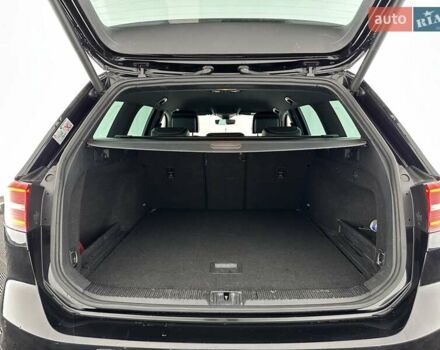 Черный Фольксваген Пассат, объемом двигателя 2 л и пробегом 228 тыс. км за 21500 $, фото 19 на Automoto.ua