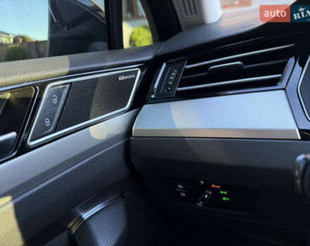 Черный Фольксваген Пассат, объемом двигателя 1.97 л и пробегом 236 тыс. км за 16500 $, фото 40 на Automoto.ua