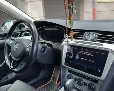 Черный Фольксваген Пассат, объемом двигателя 1.97 л и пробегом 277 тыс. км за 14800 $, фото 12 на Automoto.ua