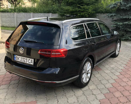 Черный Фольксваген Пассат, объемом двигателя 2 л и пробегом 226 тыс. км за 20300 $, фото 5 на Automoto.ua