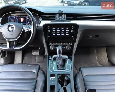 Черный Фольксваген Пассат, объемом двигателя 1.4 л и пробегом 190 тыс. км за 20700 $, фото 31 на Automoto.ua