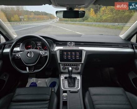 Фольксваген Пассат 2018 у Ковель на Automoto.ua Чорний Фольксваген Пассат, об'ємом двигуна 2 л та пробігом 234 тис. км за 18599 $, фото 63 на Automoto.ua